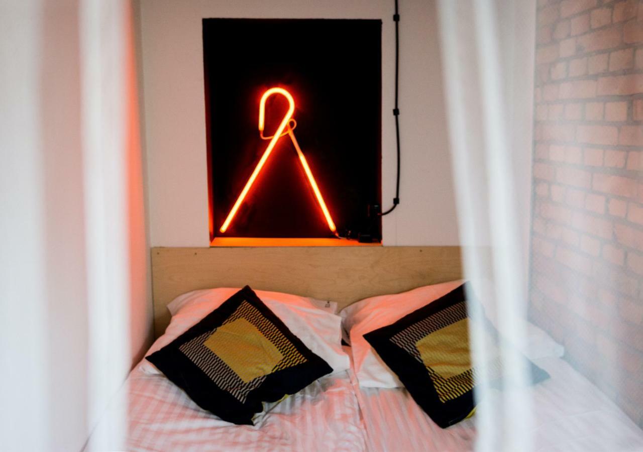 Loft Z Baldachimem Apartment พอซนาน ภายนอก รูปภาพ