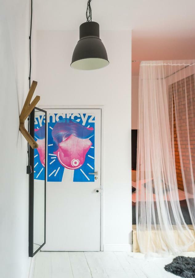 Loft Z Baldachimem Apartment พอซนาน ภายนอก รูปภาพ